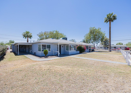 1507 E Harvard Street - Photo 1
