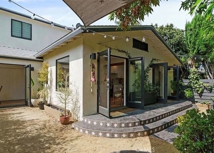 1900 Berkeley - Photo 1