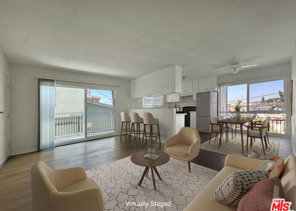 220 E Hyde Park - Photo 1