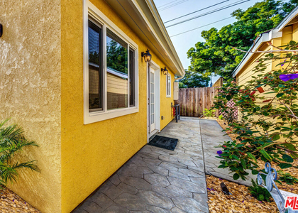 4333 Westlawn Avenue - Photo 1