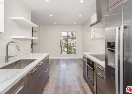 1735 N Fuller Avenue - Photo 1