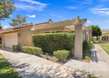 23 Tennis Club Drive - Photo 1
