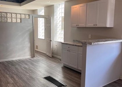 1315 W Porter Street - Photo 1