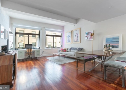 1500 Chestnut Street - Photo 1