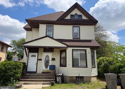 577 Billings Avenue - Photo 1