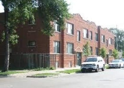 3918 W Augusta Boulevard - Photo 1