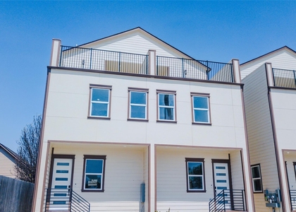 819 North Loop - Photo 1
