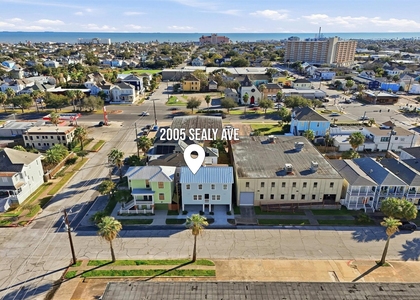 2005 Sealy Street - Photo 1