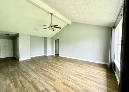 1338 Holbech Lane - Photo 1