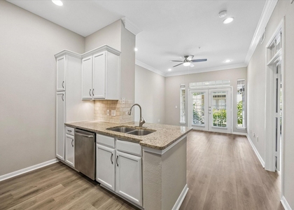 5353 Memorial Drive - Photo 1