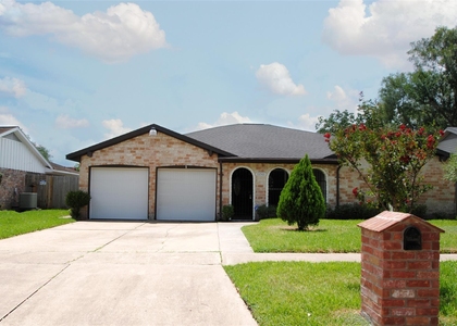 11511 Creekhurst Drive - Photo 1