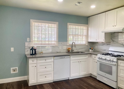 5015 Yellowstone Boulevard - Photo 1