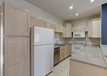 1931 Richmond Avenue - Photo 1