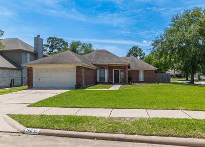 19635 Vernier Woods Lane - Photo 1