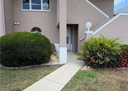 28 Cosmopolitan Drive - Photo 1