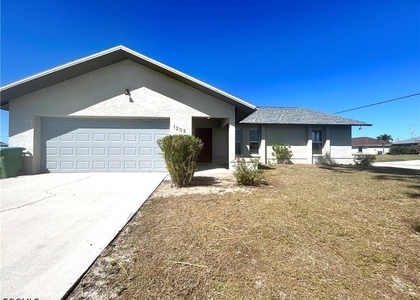1203 Sw 34th Street - Photo 1