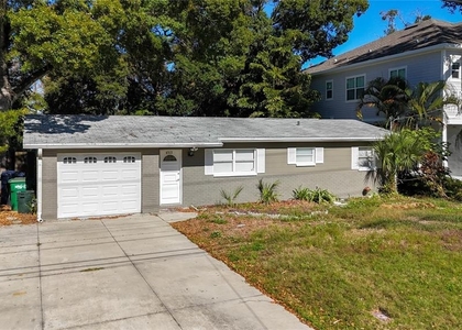 4513 W Gray Street - Photo 1
