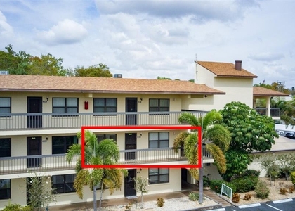 305 30th Avenue W - Photo 1