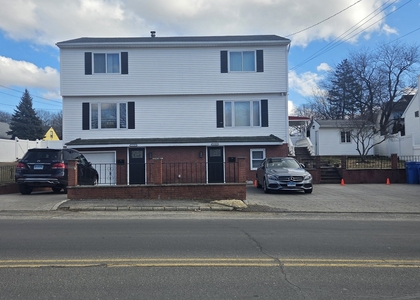 1101 Highland Avenue - Photo 1