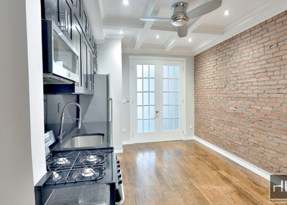 West 103 Street - Photo 1