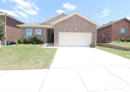 736 Richmond Drive - Photo 1