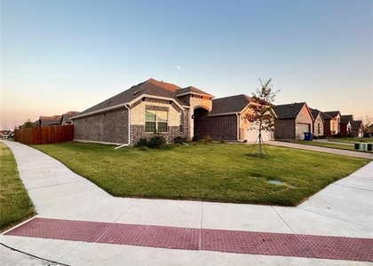 4008 Whitetail Lane - Photo 1
