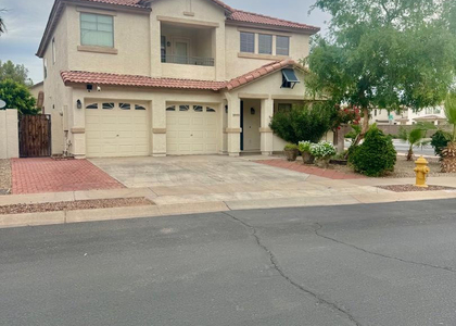 10502 W Edgemont Drive - Photo 1