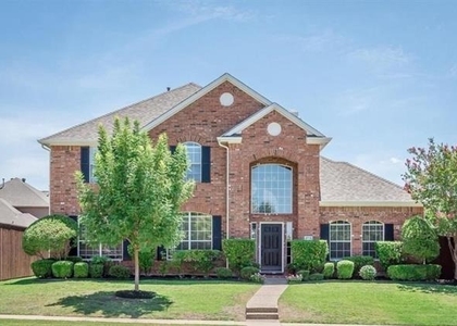 2712 Oakland Hills Drive - Photo 1