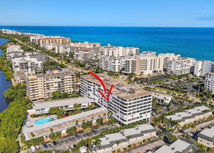 3589 S Ocean Boulevard - Photo 1