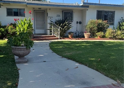 2011 E Orange Grove - Photo 1