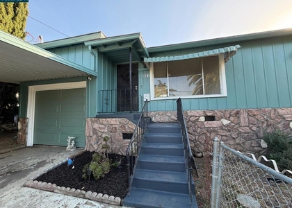 551 5th St - Photo 1