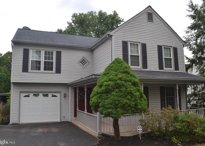 9614 Shannon Lane - Photo 1