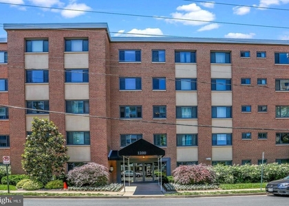 1200 S Arlington Ridge Road - Photo 1