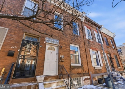 2236 W Firth Street - Photo 1