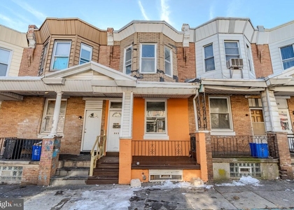 862 E Cornwall Street - Photo 1