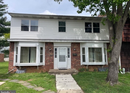 1933 Juniper Lane - Photo 1