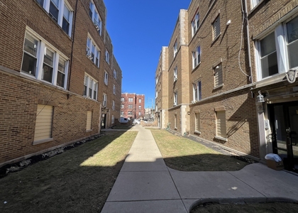 1705 W Albion Avenue - Photo 1
