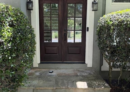 360 Landing Entry - Photo 1