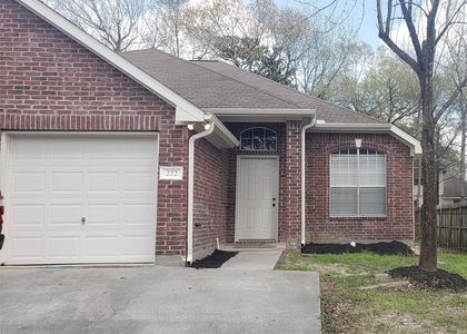 222 Canterbury Drive - Photo 1