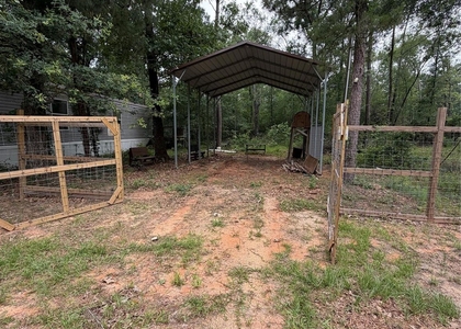 225 Lakecrest - Photo 1