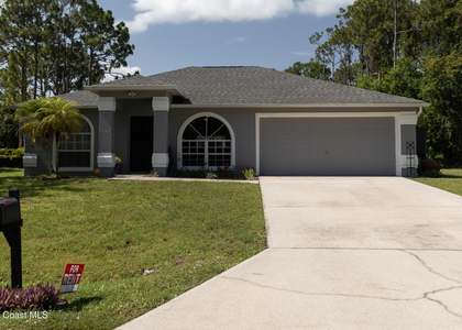 1572 Holbrook Road Nw - Photo 1