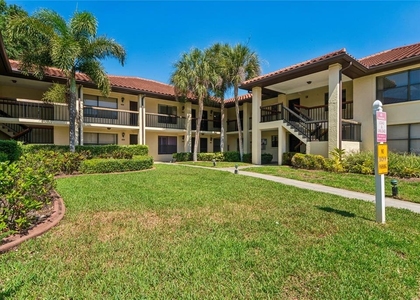 305 Hammock Pine Boulevard - Photo 1