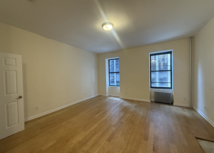 69 West 55th Street - Photo 1
