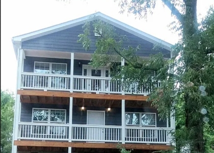 184 Strickland Avenue - Photo 1