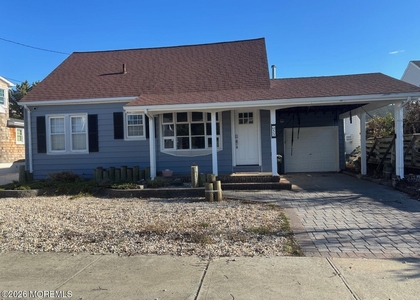 53 C Street - Photo 1