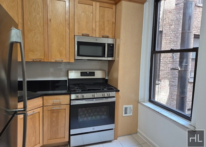 West 104 Street - Photo 1