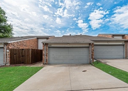 2203 Salem Drive - Photo 1
