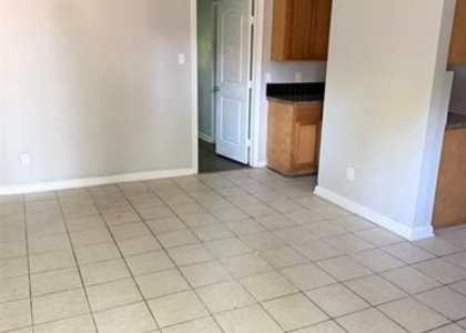 1505 W Lovers Lane - Photo 1