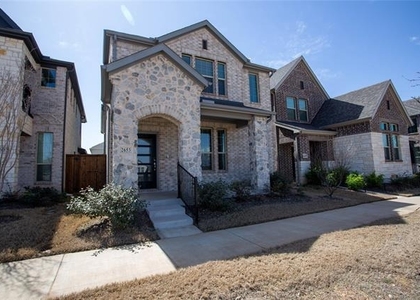 2653 Kings Canyon Mews - Photo 1