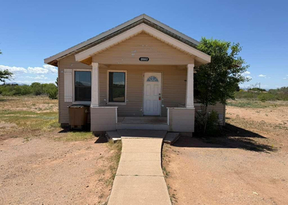 2082 N Cougar Place - Photo 1